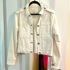 McGuire LA white denim jacket with detailing. Size large.